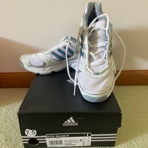 Adidas Women's Resonate Sneakers - Size 7.5